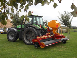 deutz fahr olminkhof loonbedrijf haaksbergen.JPG